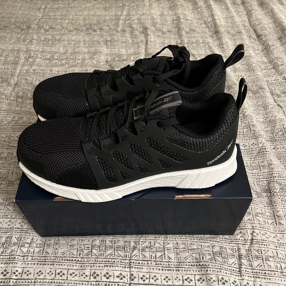 Brand New Women’s Reebok Fusion Flexweave Composite Toe Shoe